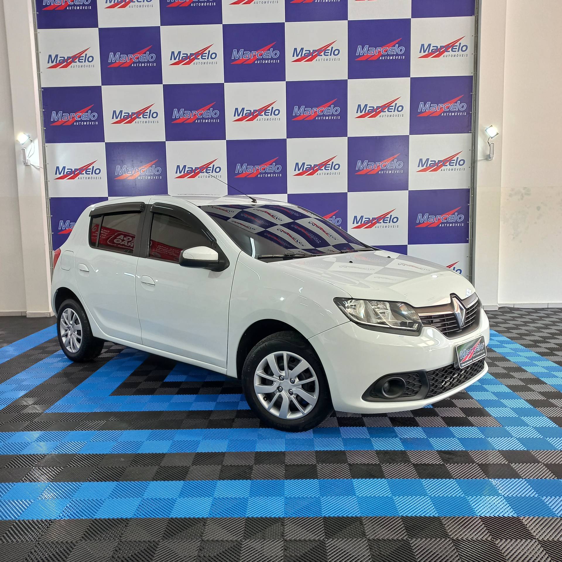 Miniatura 16