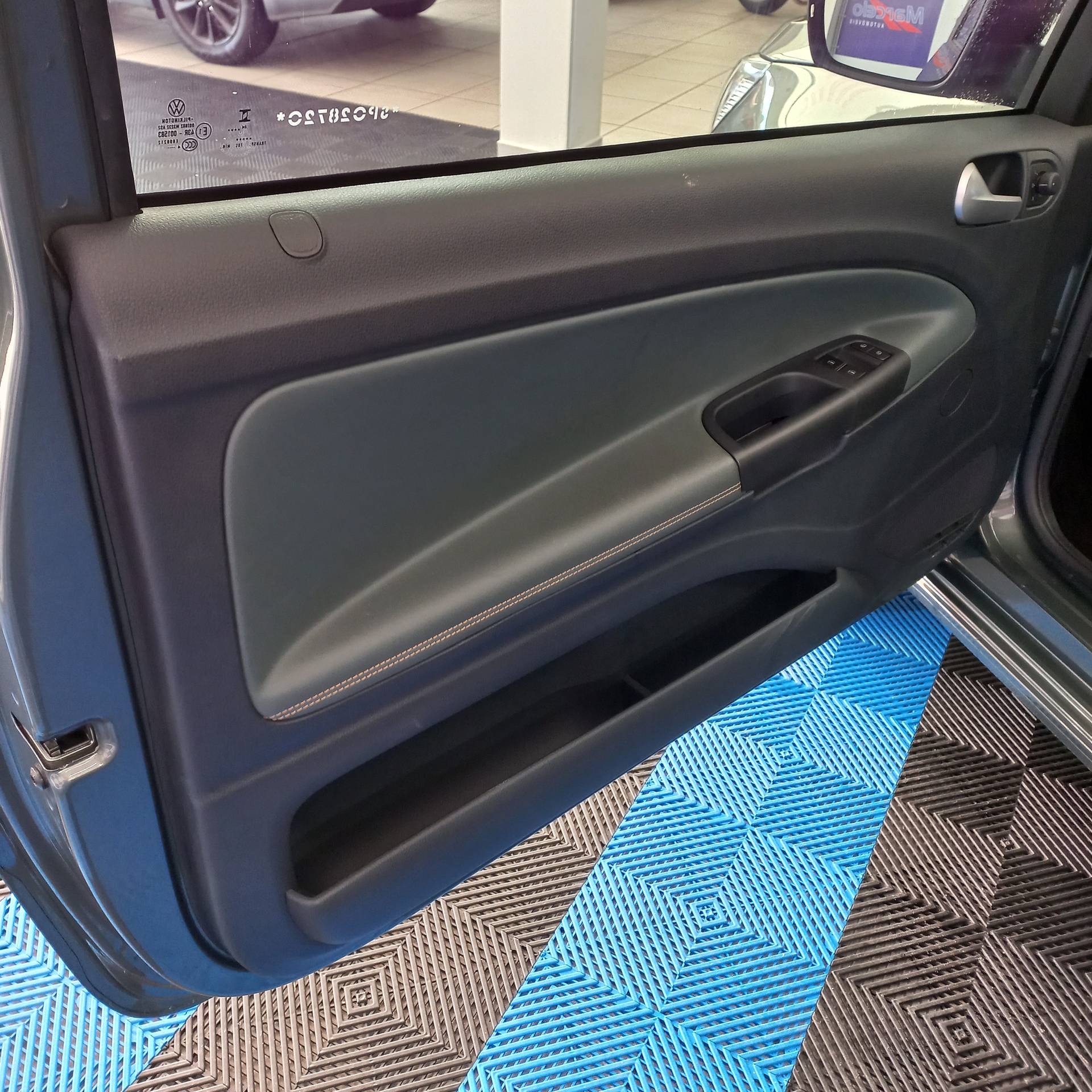 Miniatura 8