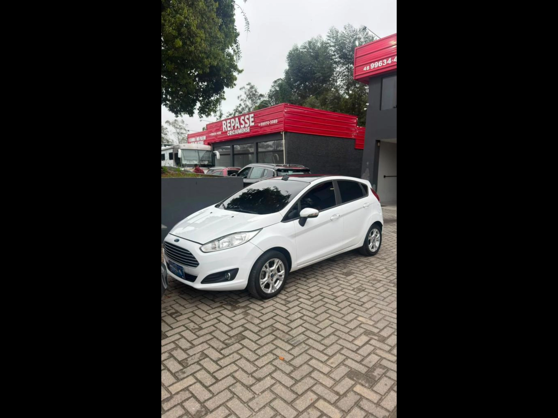 Ford Fiesta - Foto 1