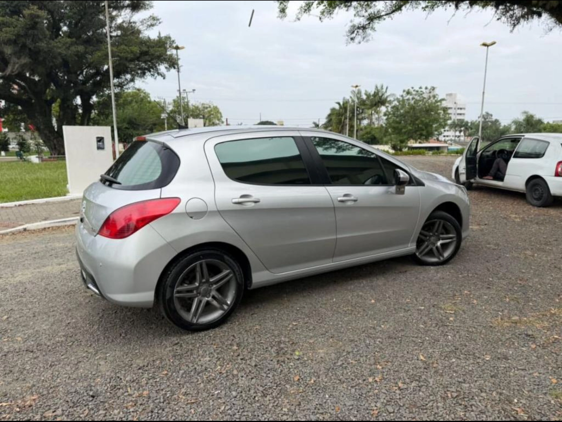 Miniatura 4
