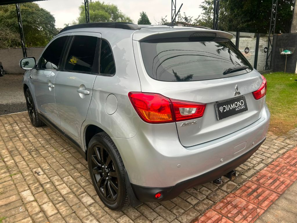 Miniatura 10