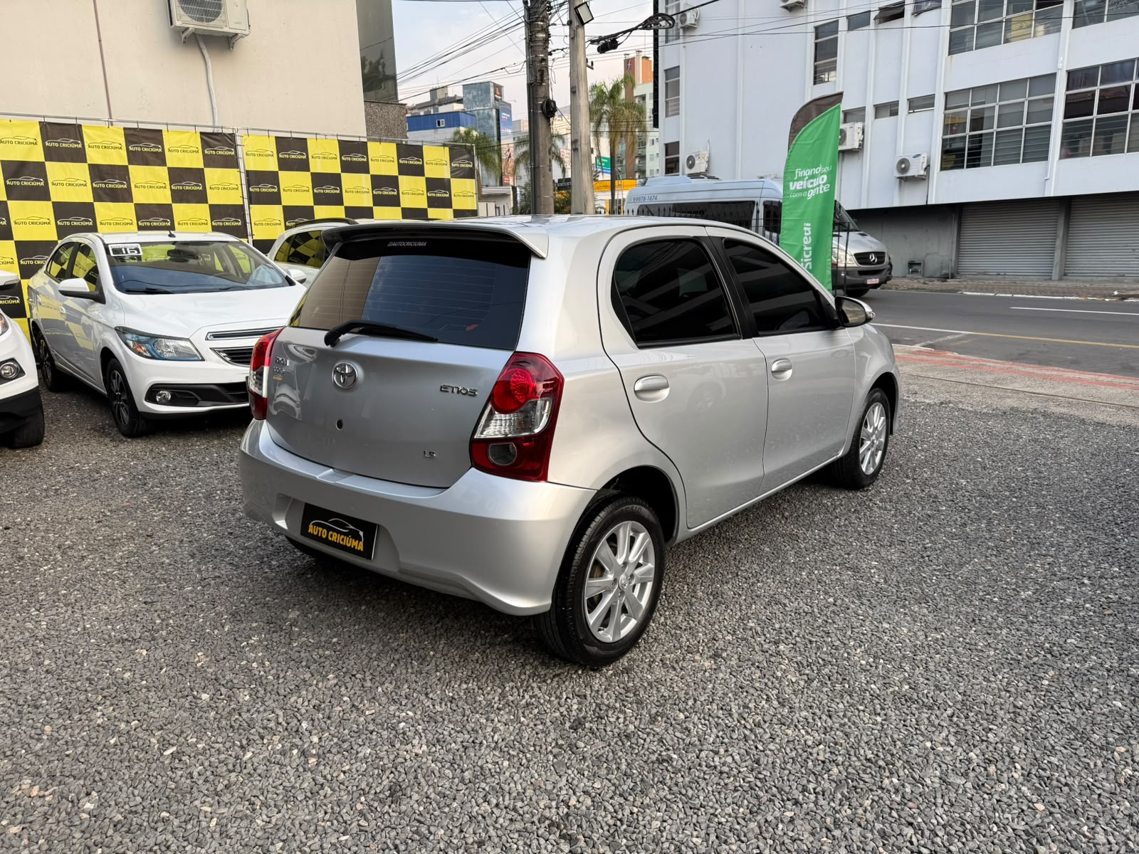 Miniatura 6